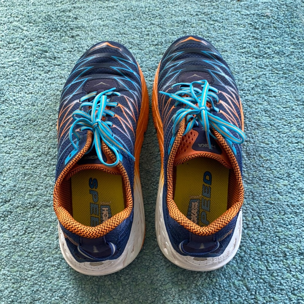 Men’s 10.5 Hoka running shoes